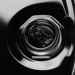 55 Gallon Black Tight Head Steel Drum, Reconditioned, UN Rated, 2" & 3/4" Fittings, Lined - Image 2